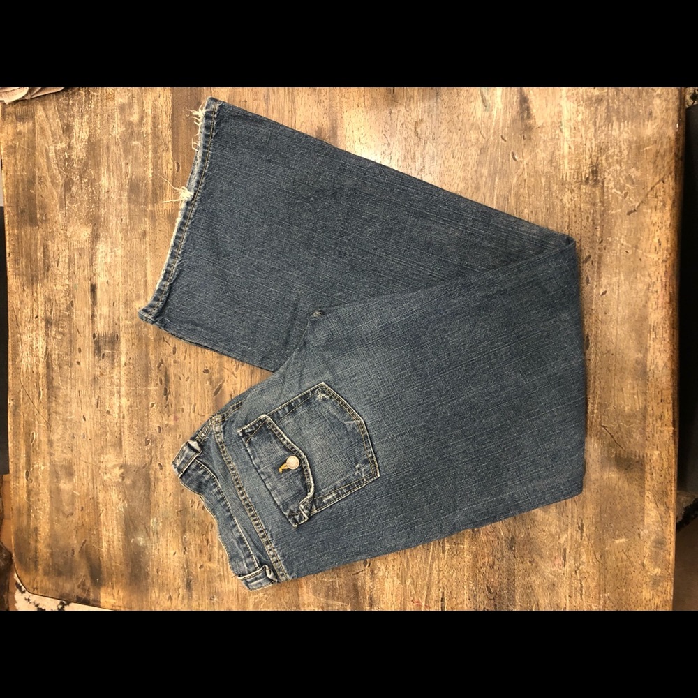 Abercrombie wise leg jeans!